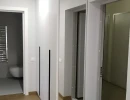 1000010372